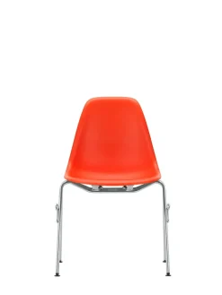 Eames Plastic Side Chair DSS-N, stabelbar fra Vitra