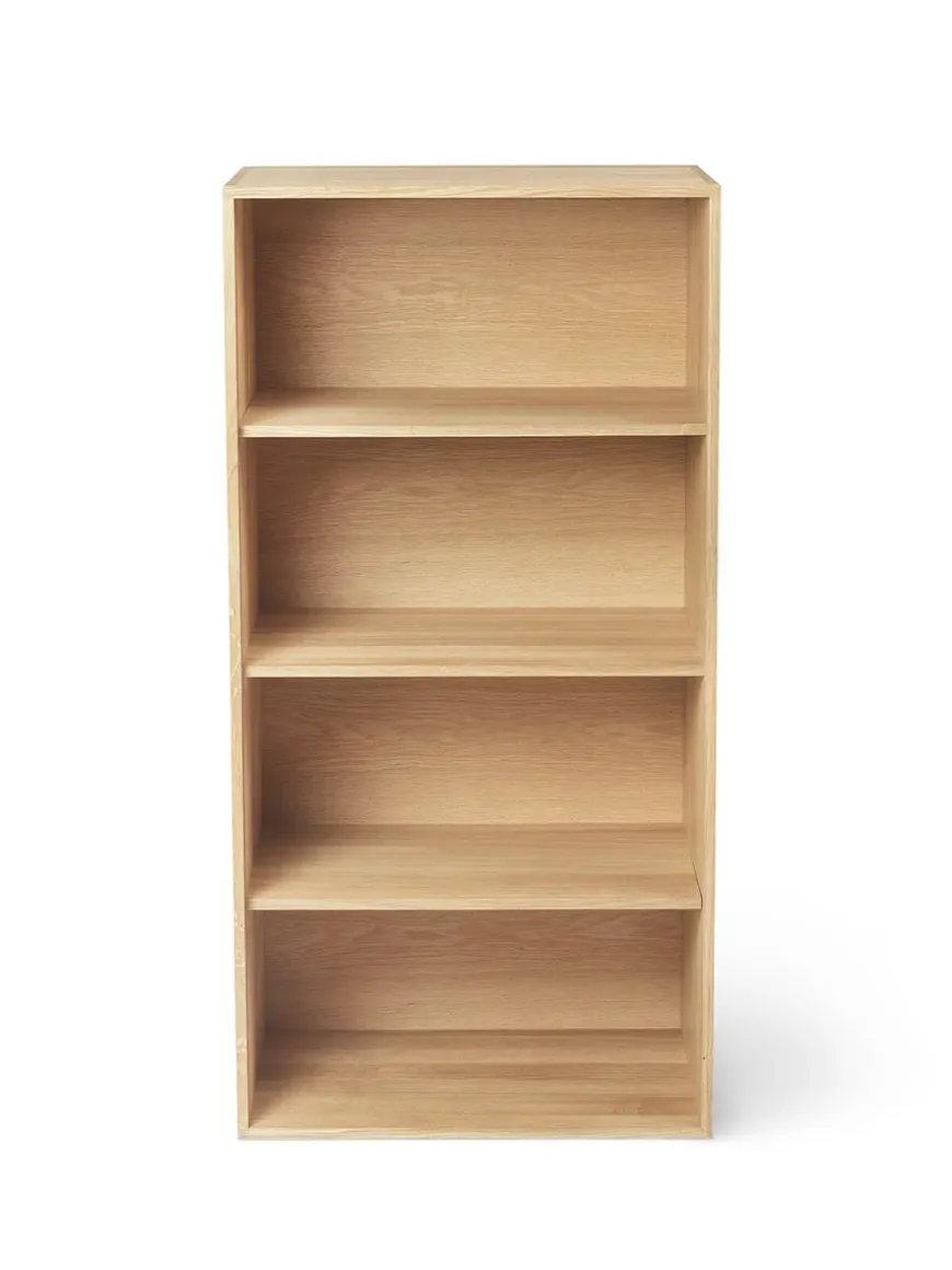 FK63 Reol med ben og bakker fra Carl Hansen & Søn