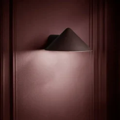 Grasp Væglampe fra Frandsen