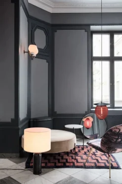 Gravity Bordlampe, large fra GUBI