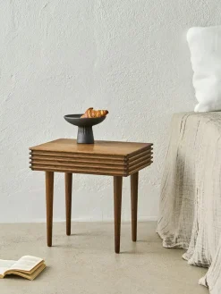 Groove Night Table fra DK3