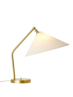 Gräshoppa bordlampe fra GUBI