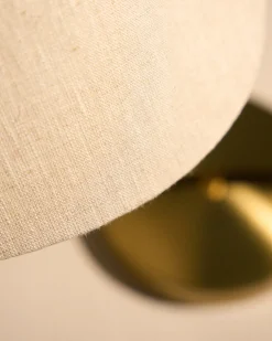 Gräshoppa bordlampe fra GUBI