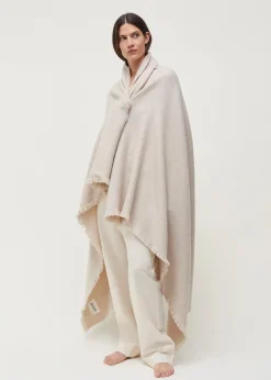 Haya Plaid, aura fra Aiayu