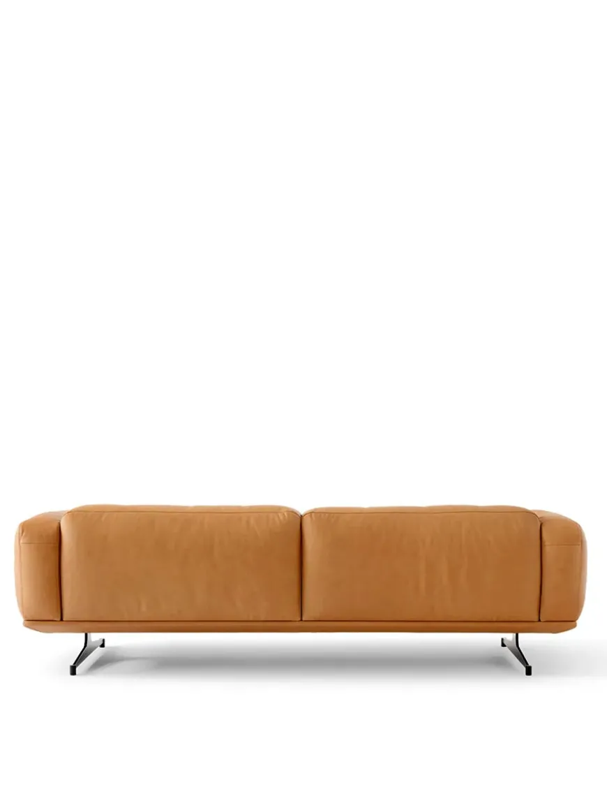 Inland AV23 Sofa fra &Tradition