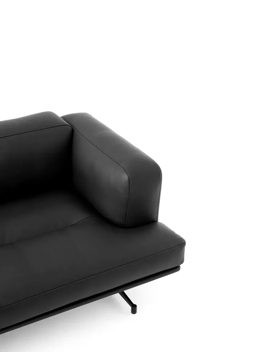 Inland AV23 Sofa fra &Tradition