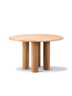 Islets Spisebord, eg lys olie fra Fredericia Furniture