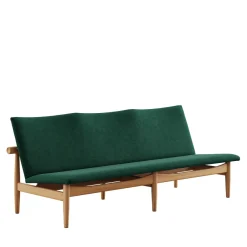 Japan 3 pers. sofa, eg klar olie af Finn Juhl