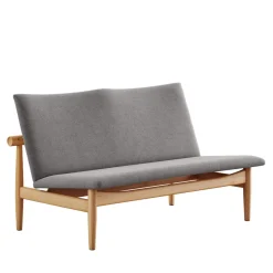 Japan 2 pers. sofa, eg klar olie af Finn Juhl