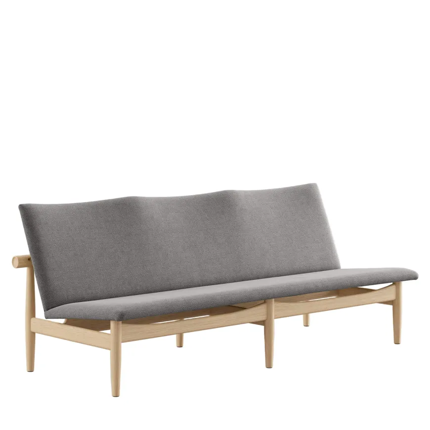 Japan 3 pers. sofa, valnød af Finn Juhl
