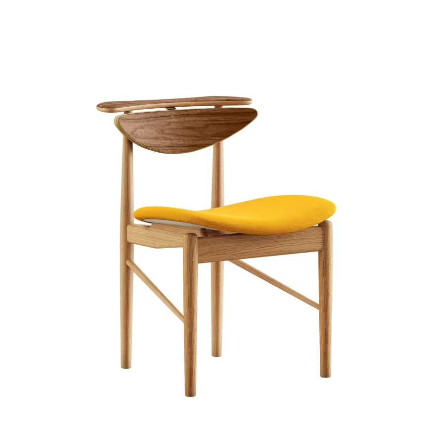 Karmstolen, ask klar olie af Finn Juhl