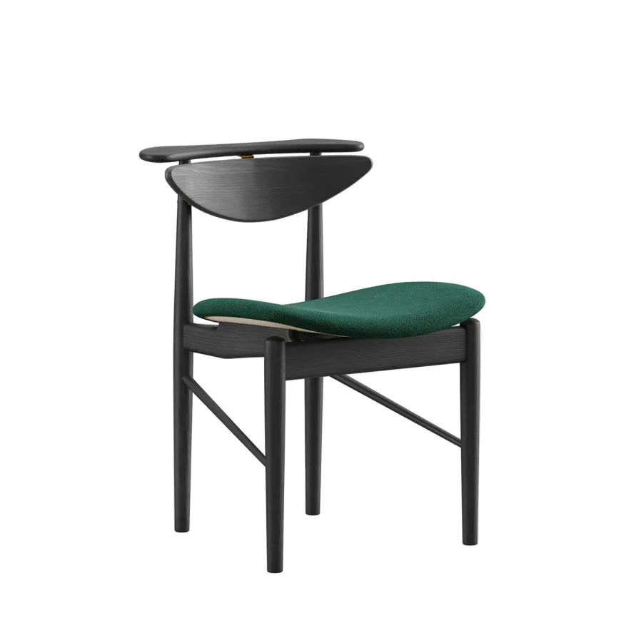 Karmstolen, ask klar olie af Finn Juhl