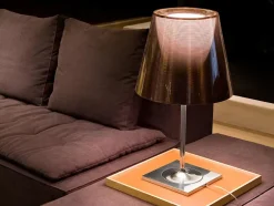 KTribe T2 Bordlampe fra Flos