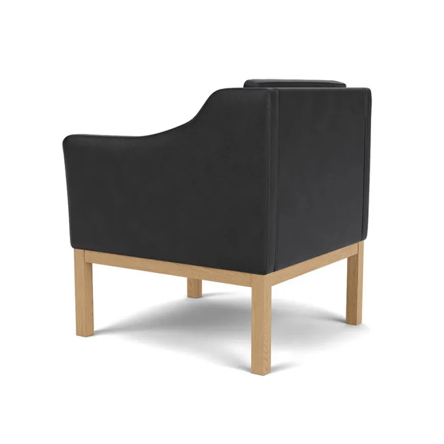 L46 MK155 lænestol, sort læder af Mogens Koch