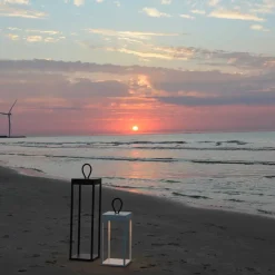 Lucerna lanterne med LED fra Loom Design