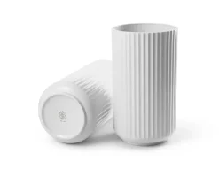 Lyngbyvasen i lilla, H20,5 cm fra Lyngby Porcelæn