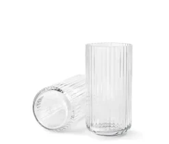 Lyngbyvasen i lilla, H20,5 cm fra Lyngby Porcelæn