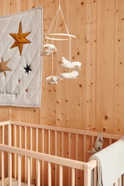 Mannie Music, Bunny fra Liewood