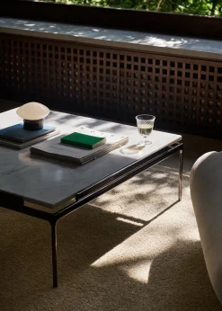 Mist AP21 Portable Bordlampe fra &Tradition