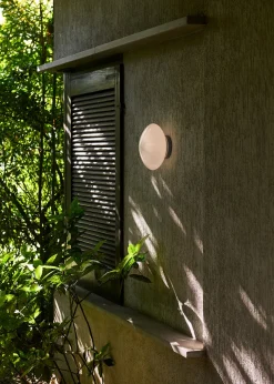 Mist AP22 væg- og loftlampe fra &Tradition