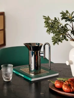 Momento JH38 Kande, poleret stål af Jaime Hayon