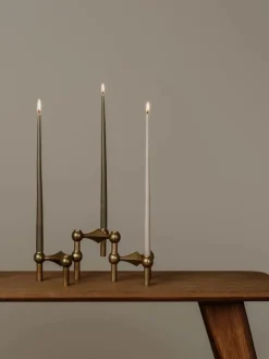 Nagel Lysestage, bronzeret messing fra STOFF Nagel