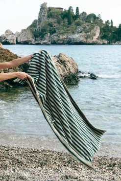 Naram towel - Lavender Blue fra Bongusta