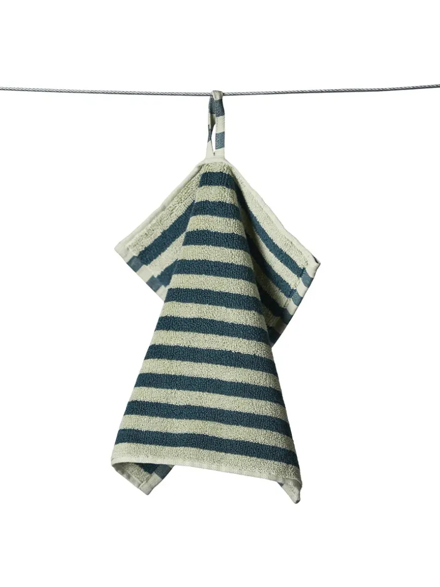 Naram towel - Lavender Blue fra Bongusta