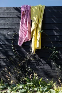 Naram towel - Lavender Blue fra Bongusta