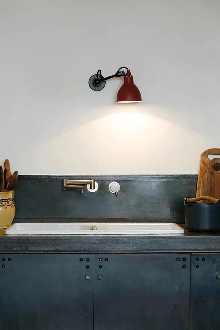 Nr. 304 væglampe fra Lampe Gras