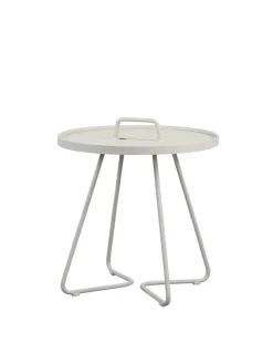 On The Move Sidebord fra Cane-line