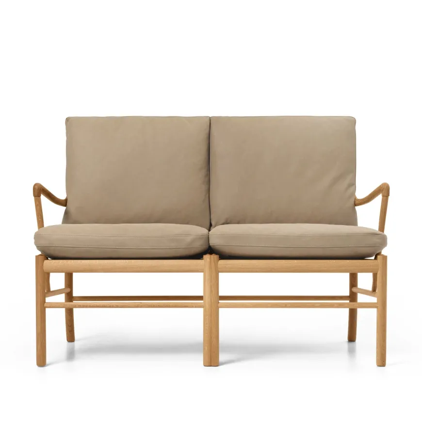 OW149-2 Colonial sofa eg olie, Terra-læder af Ole Wanscher