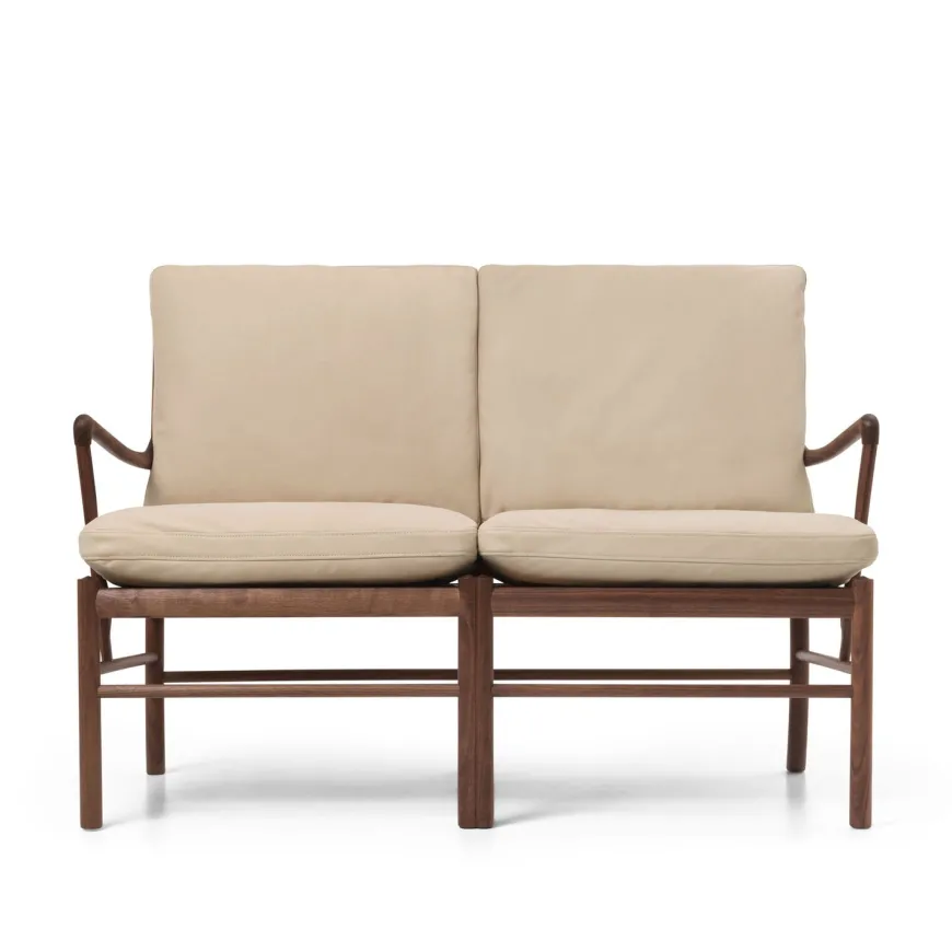 OW149-2 Colonial sofa valnød olie, Terra-læder af Ole Wanscher