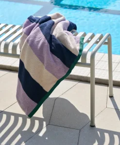 Palissade Bench, sky grey fra Hay