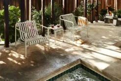 Palissade Lounge Chair Low, hot galvanised fra Hay