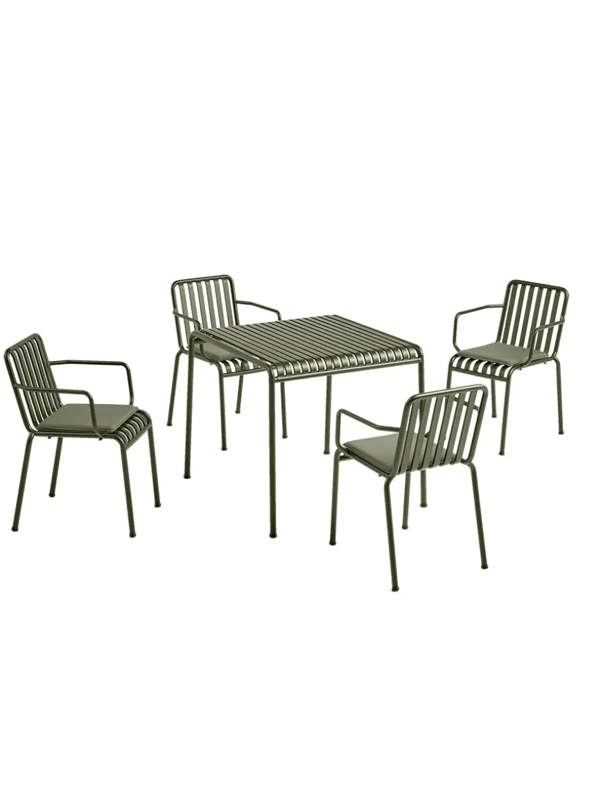 Palissade sæt, 4 armstole og bord i iron red fra HAY