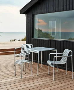 Palissade Table 90x82, antracit fra Hay