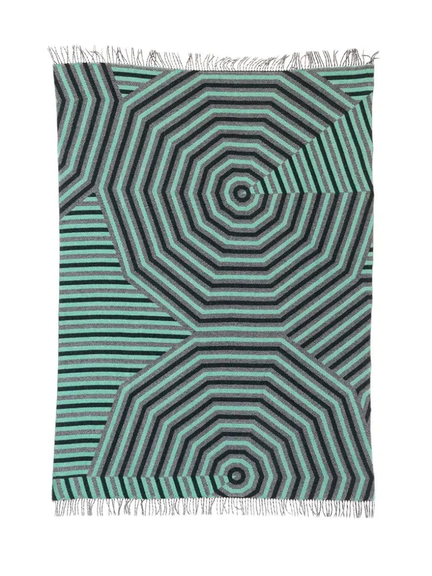 Patch Plaid, leaf/egg/jet fra raawii