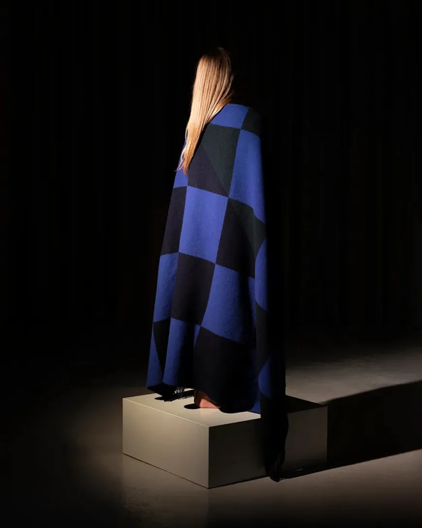 Patch Plaid, leaf/egg/jet fra raawii