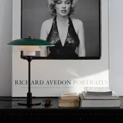 PH 3½-2½ bordlampe, hvid af Poul Henningsen