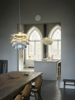 PH Artichoke Dusty Blue/Brass fra Louis Poulsen