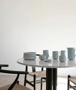 Pisu 03 Cup, sky blue fra Louise Roe