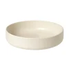 Pisu 08 Tray, vanilla white fra Louise Roe