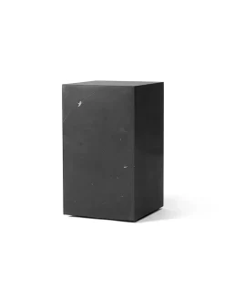 Plinth Tall Black Nero Marquina marmor fra Audo Copenhagen