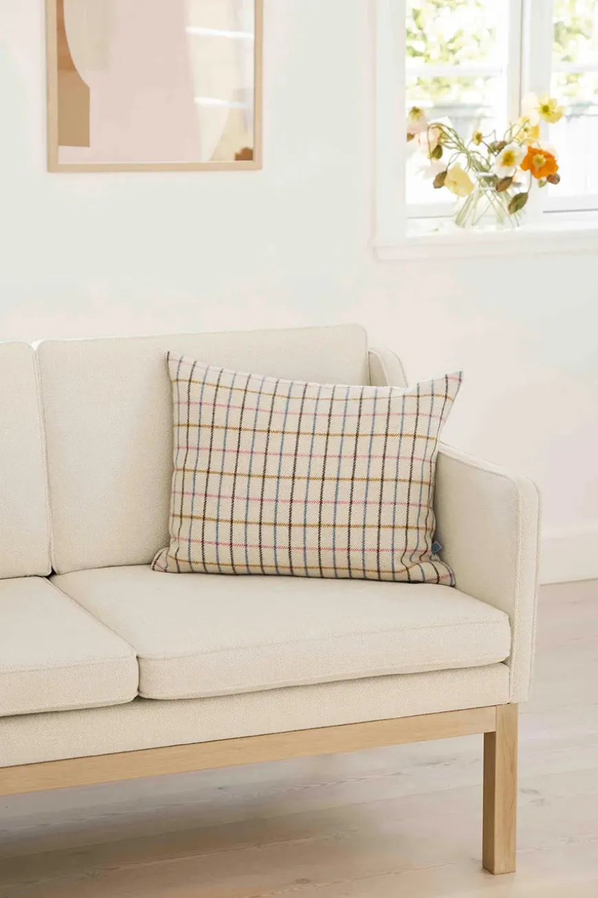 R36 Søndergade Pude, lyserødt hestedækken fra FDB Møbler