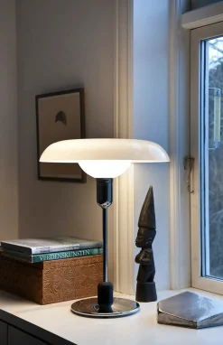 RA bordlampe fra Piet Hein