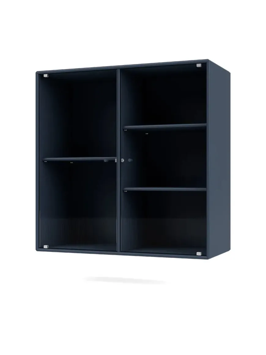 Ripple II Vitrineskab, inkl. sokkel fra Montana