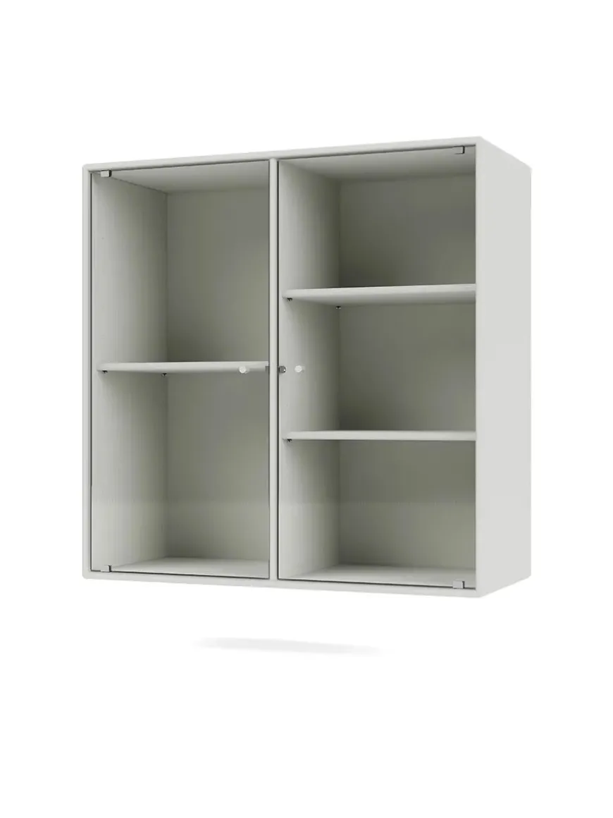 Ripple II Vitrineskab, inkl. sokkel fra Montana