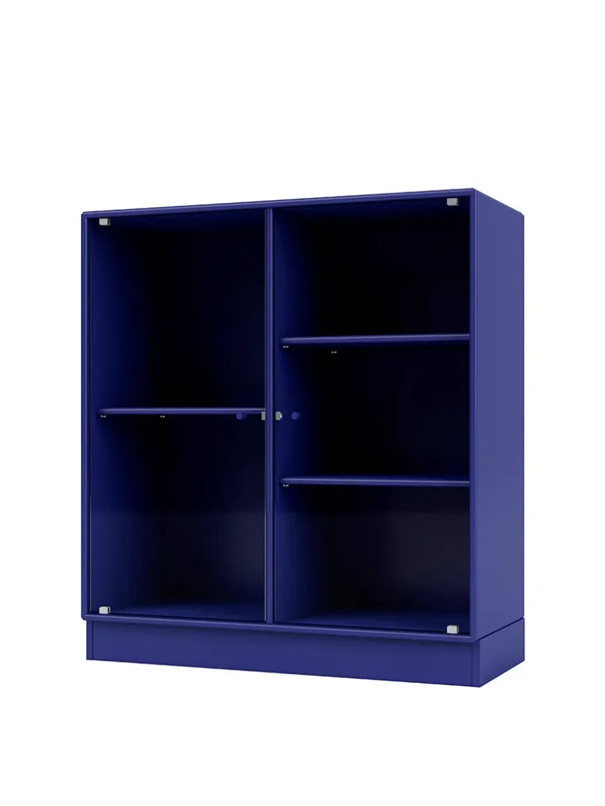 Ripple II Vitrineskab, inkl. sokkel fra Montana