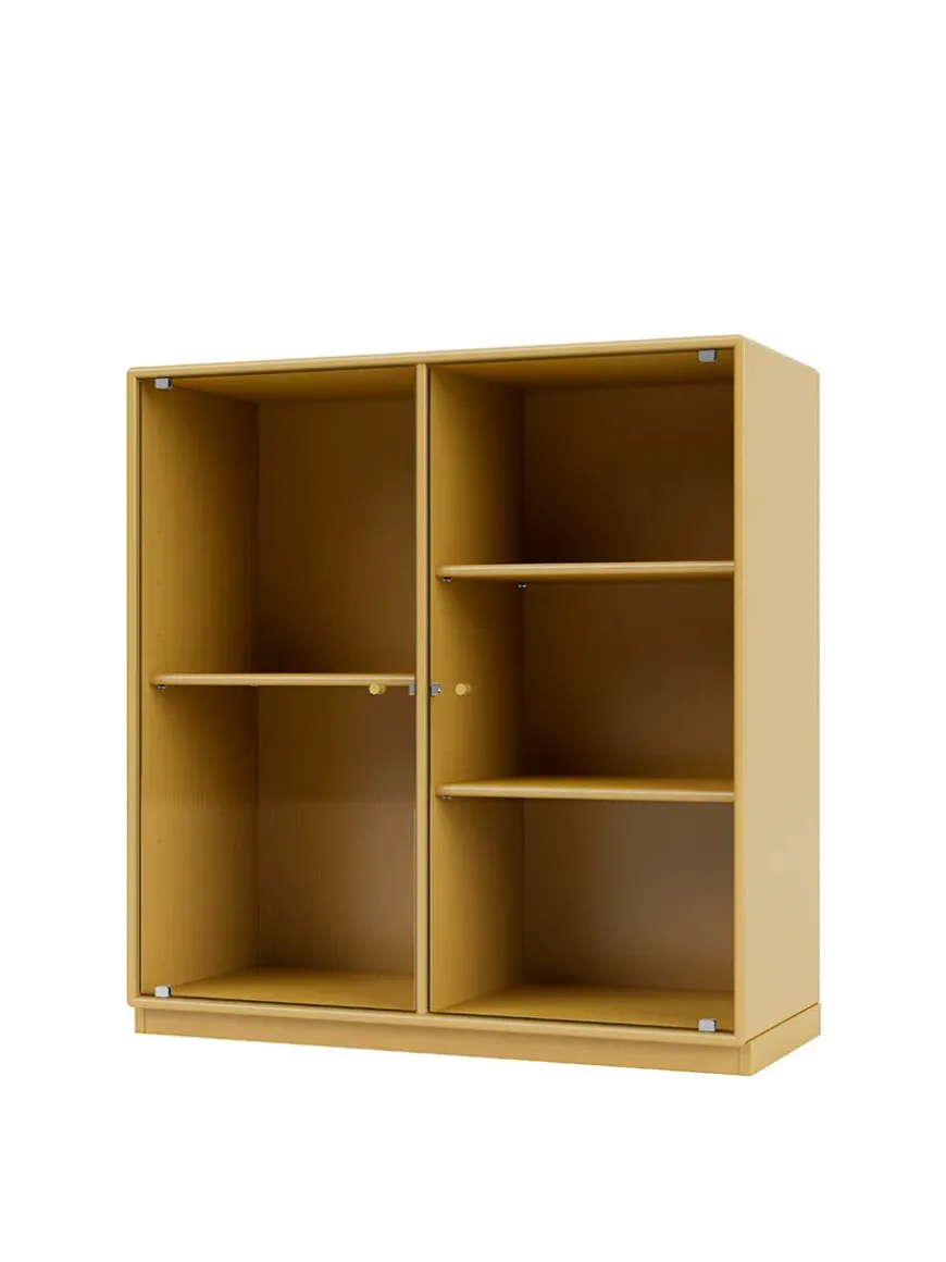 Ripple II Vitrineskab, inkl. sokkel fra Montana